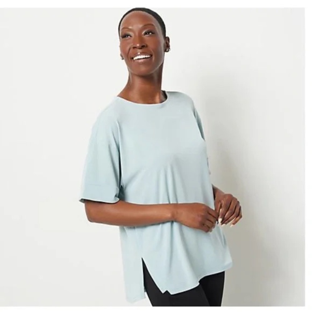 GIRL WITH CURVES Knit Perfect Tee A485729